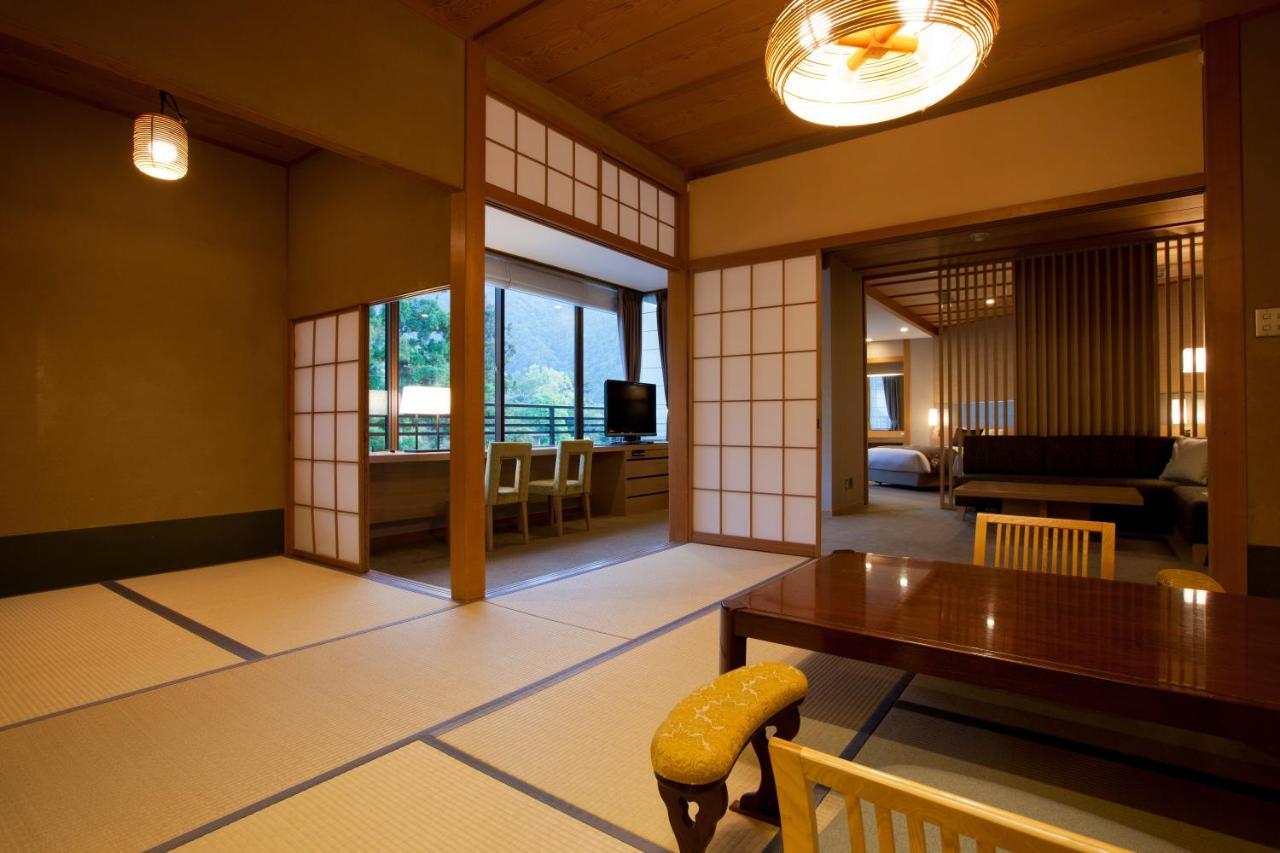 Miyajima Grand Hotel Arimoto Hatsukaichi Zewnętrze zdjęcie