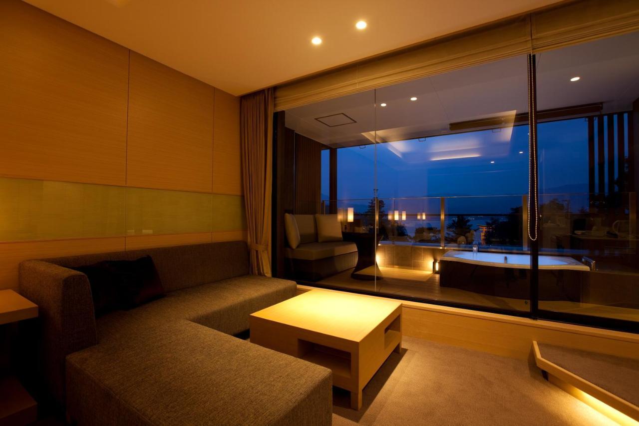 Miyajima Grand Hotel Arimoto Hatsukaichi Zewnętrze zdjęcie